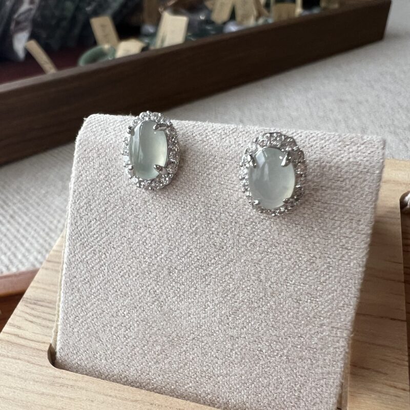 [6.7x6.7x-mm] Icy Icy White Jade Earring In setting, EOI-1299 | Certified Grade A Jade