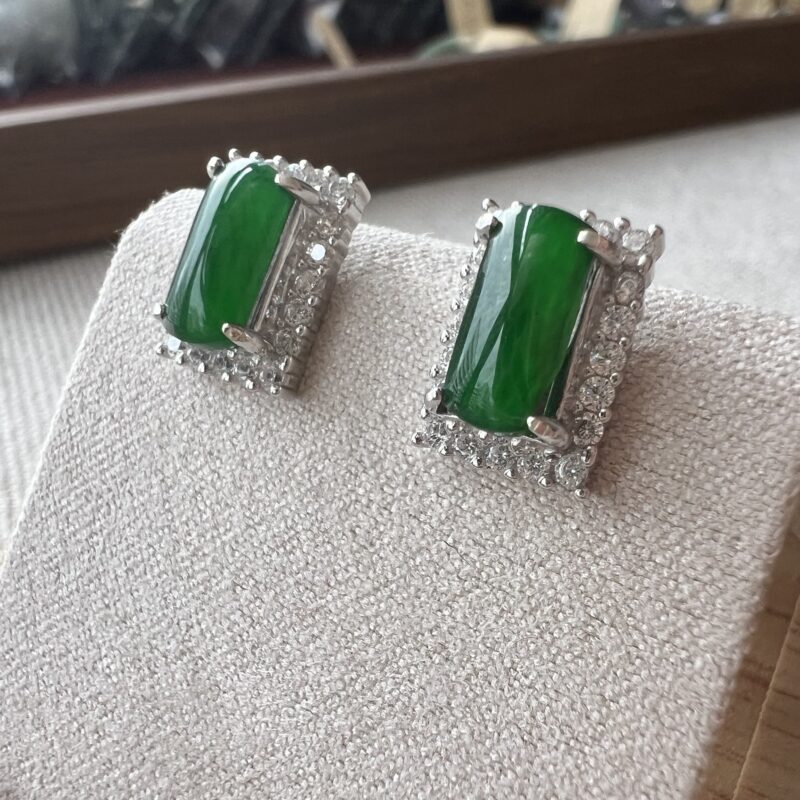[7.8x5x-mm] Icy Green Jade Earring In setting, ESG-1329 | Certified Grade A Jade